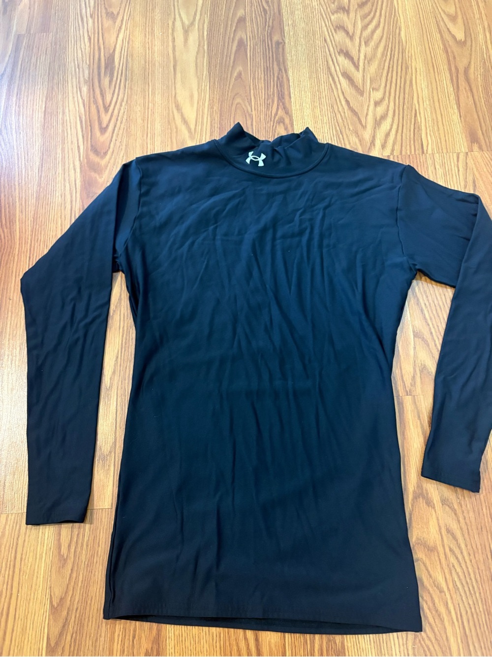 Under Armour Black Men’s Long-Sleeve Compression Top